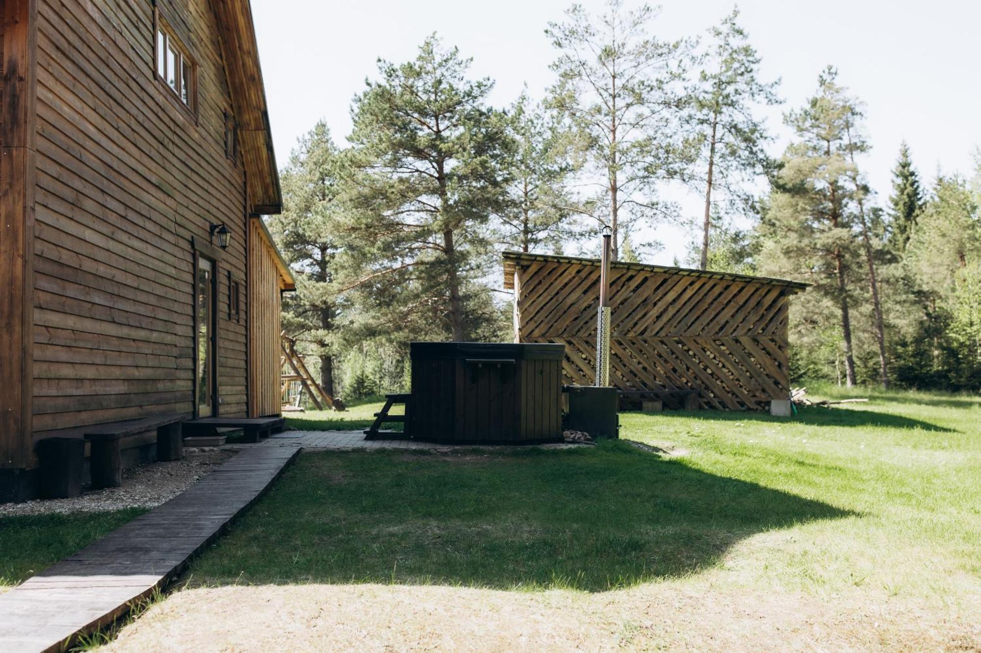 Holiday Home Atmatas Sabile Exteriér fotografie